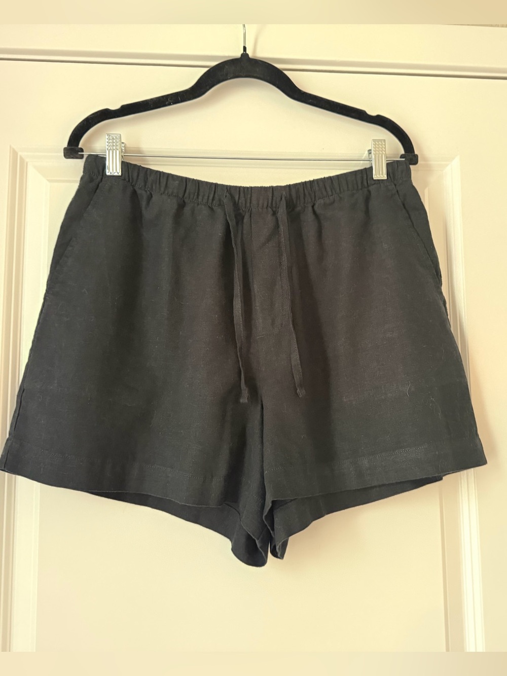 NWOT GAP Black Drawstring 100% Linen Women's Shorts